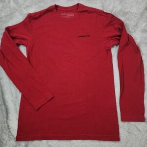 Patagonia Shirt Mens Small Red Long Sleeve Organic Cotton Brown Trout Fish USA